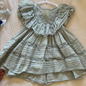 Elegant Lace Trim Kids Formal Dress - Gray